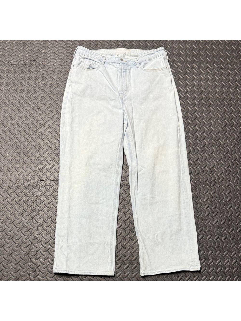 Old Navy Women’s Light Blue Wide Leg Denim Jeans Size 16